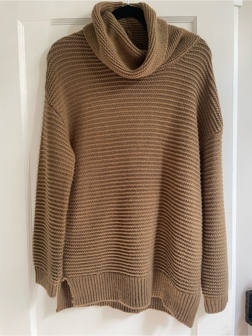 Cozy Turtleneck Ribbed Sweater - Camel